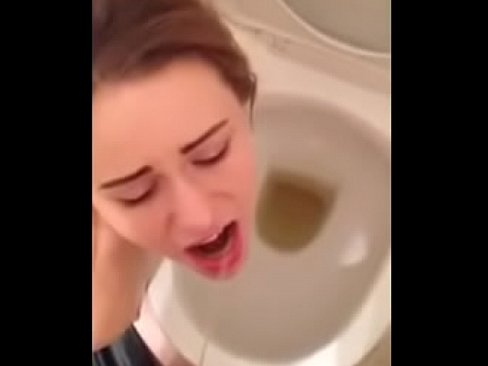 Dorothy reccomend golden shower toilet piss drinking mouth