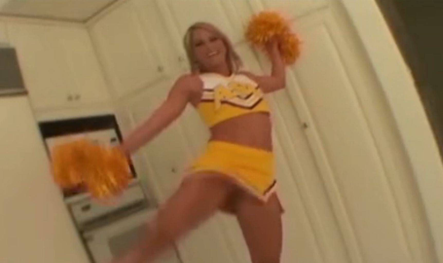 Professional Cheerleader Upskirt